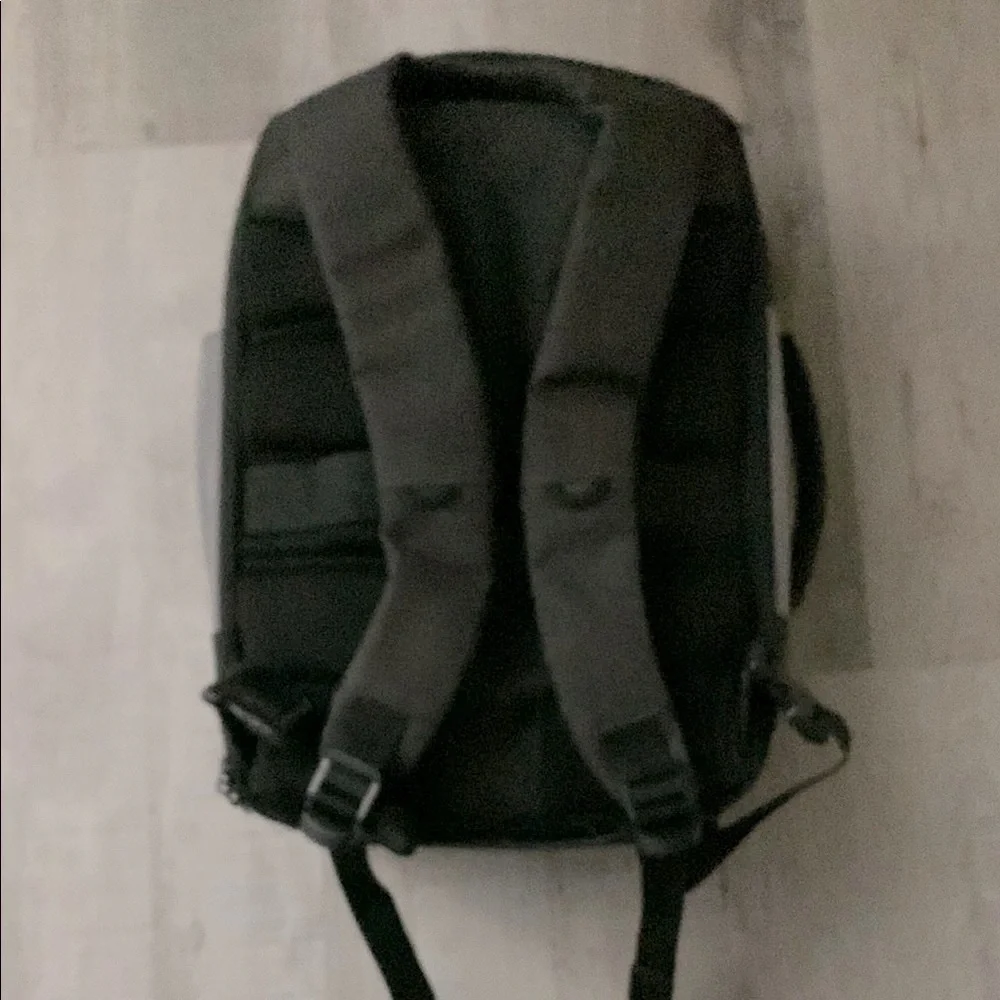Standard Luggage Co. The Daily Backpack Black and Gray Convertible work/travel